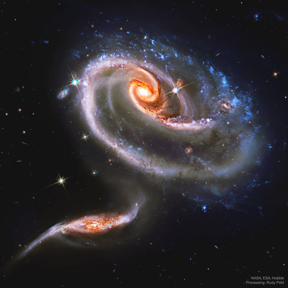 Una rosa di galassie interagenti - Universo Astronomia